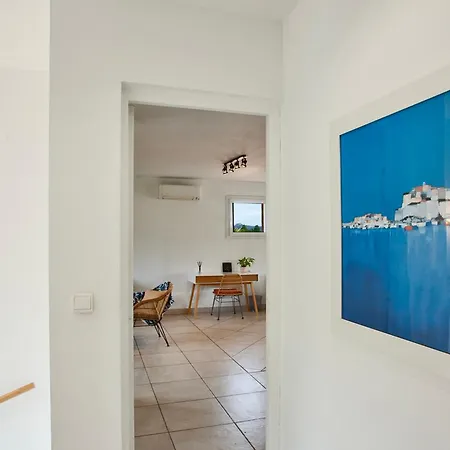 Jasmin 3 Avec Grande Terrasse 6 à 8 Personnes Calvi (Corsica)