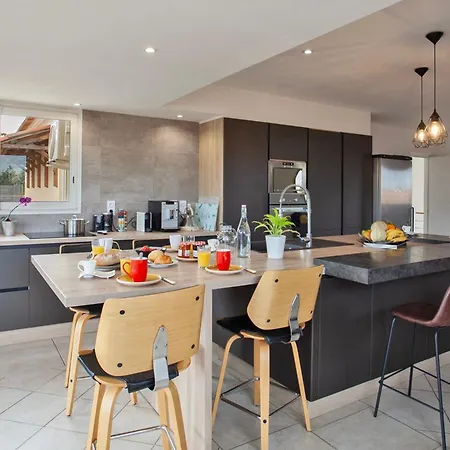 Jasmin 3 Avec Grande Terrasse 6 à 8 Personnes Appartamento Calvi (Corsica)