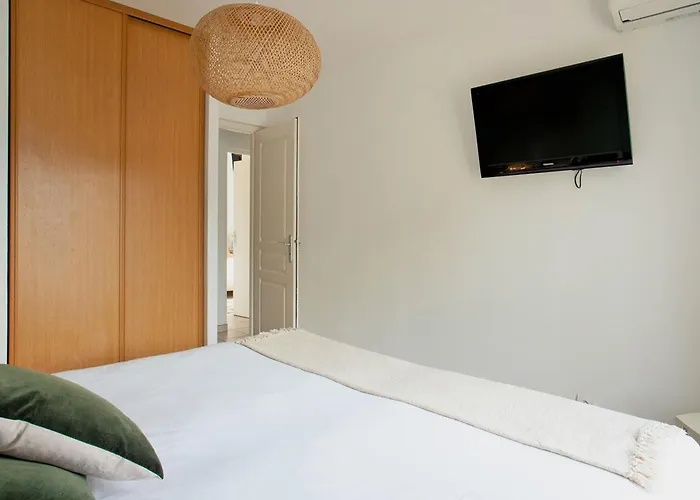 Jasmin 3 Avec Grande Terrasse 6 à 8 Personnes *