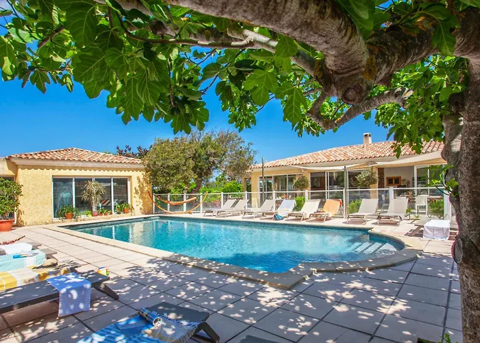 Jasmin 3 Avec Grande Terrasse 6 à 8 Personnes Appartement *