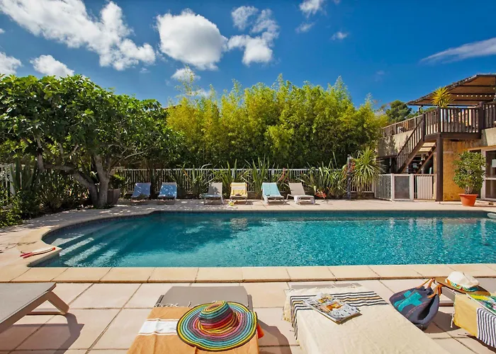 Jasmin 3 Avec Grande Terrasse 6 à 8 Personnes *